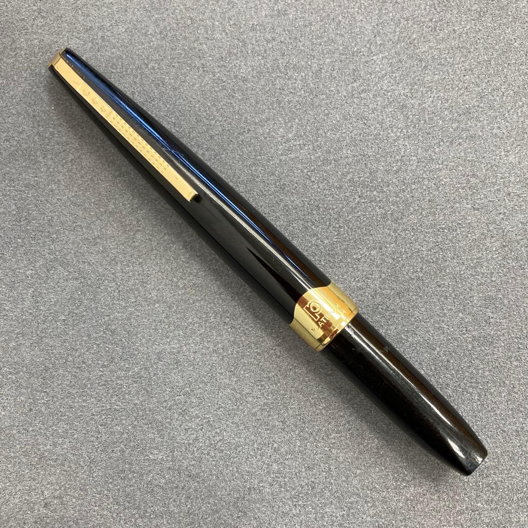 PLATINUM プラチナ 万年筆 18K 中字 ブラック×ゴールド