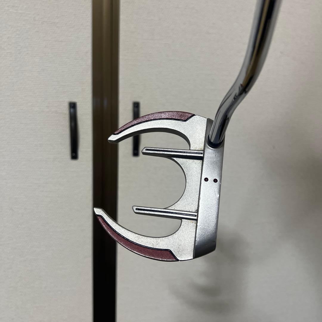 オデッセイ　パター　マレット型　グリップ新品