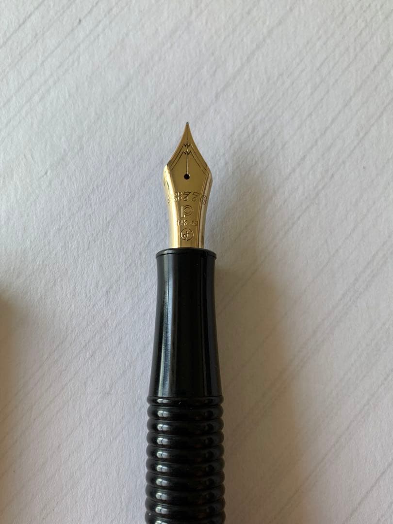 PLATINUM（プラチナ） #3776 ギャザード 梅田晴夫氏 万年筆 14k