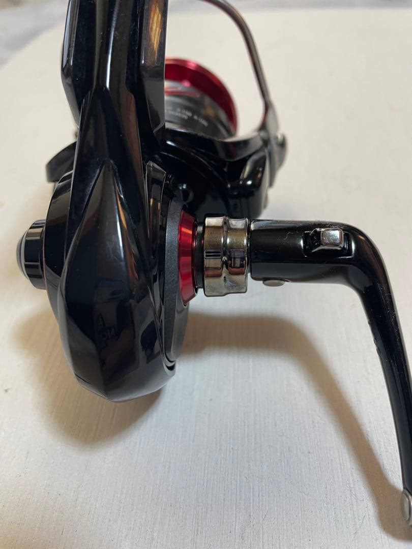 前*利様 美品　ダイワ　23シグナス 2500H-LBD