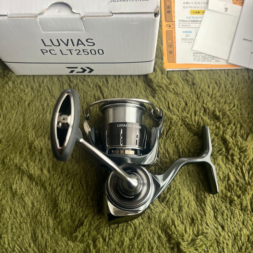 【極美品】ダイワ 24 ルビアス PC LT 2500