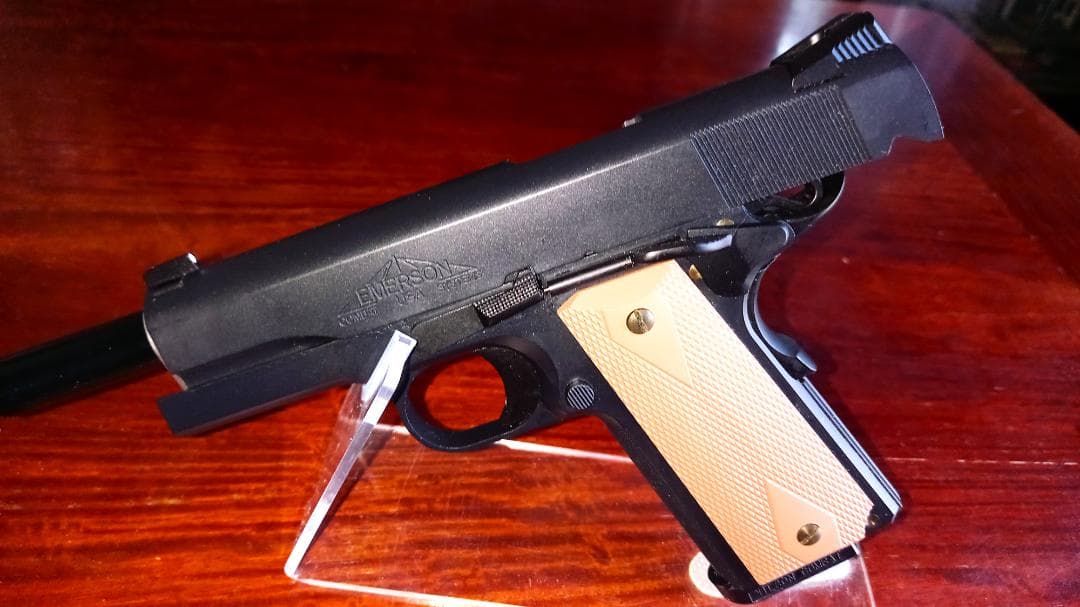 WESTERN ARMS CQC-45 ガスガン