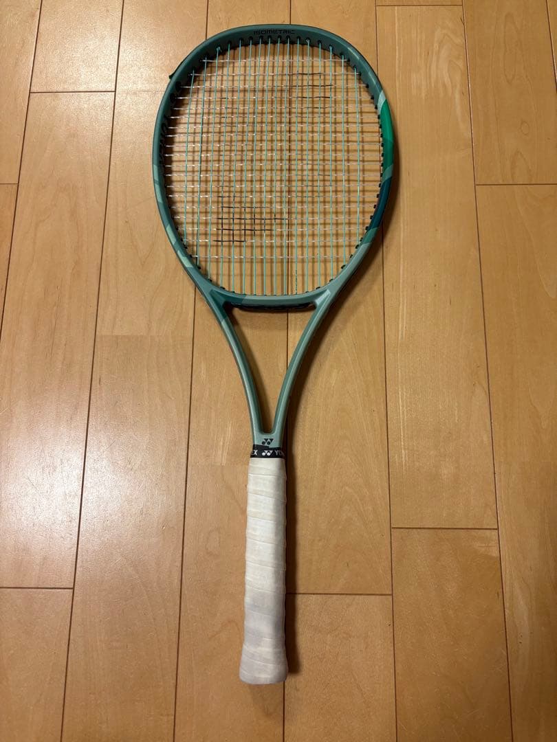 PERCEPT 97 硬式テニスラケット 310g 16x19