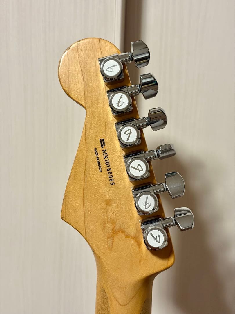 ギター Fender Road Worn Player Stratocaster