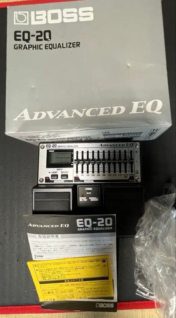 BOSS EQ-20 グラフィックイコライザー