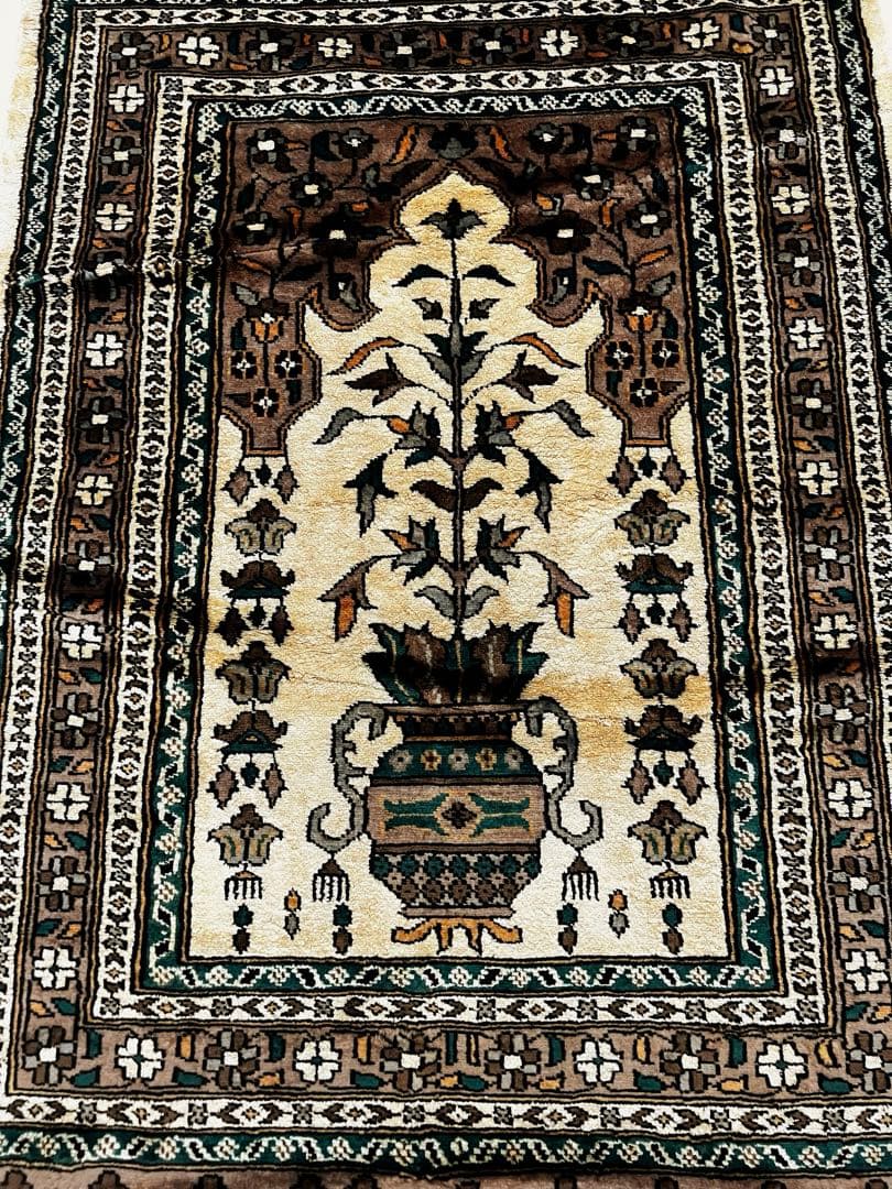 オールド ペルシャ絨毯 シルク125㎝ 難あり スペシャル 特価