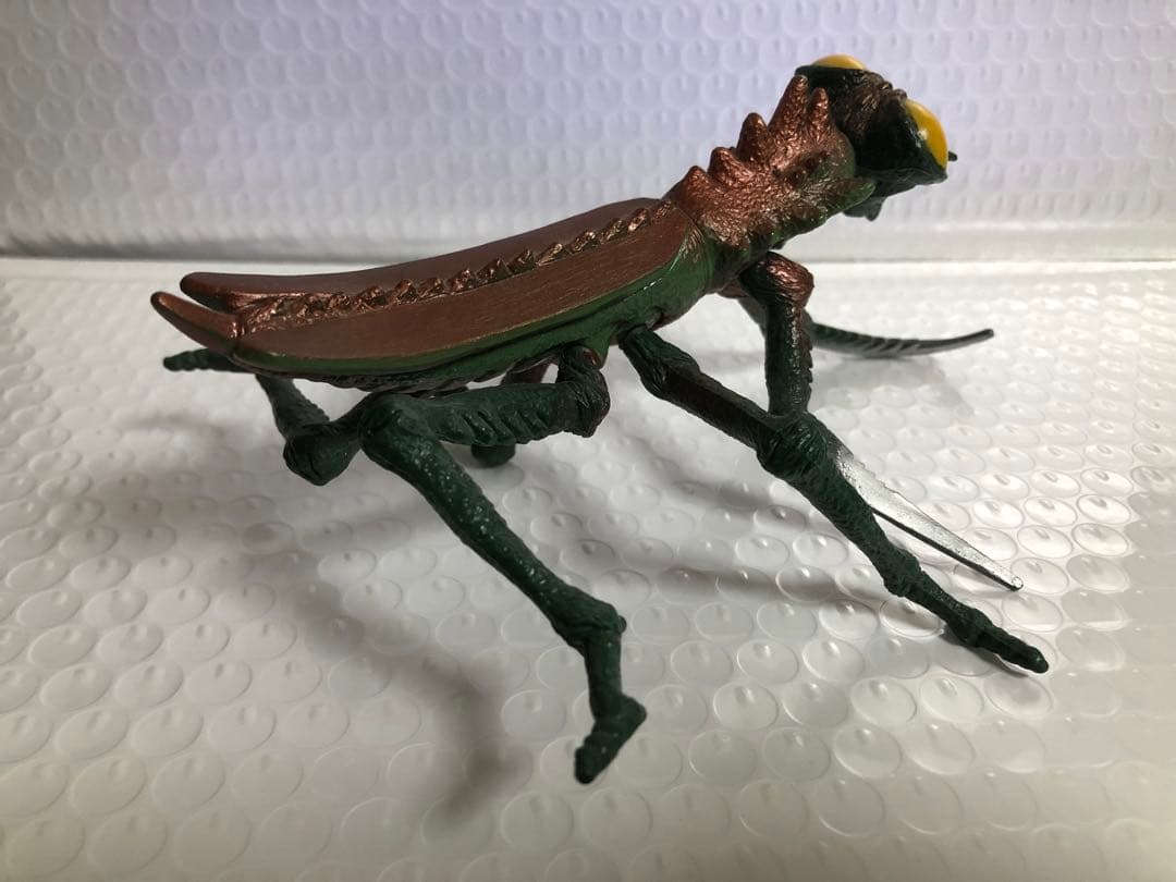 バンダイ東宝怪獣シリーズ　カマキラス