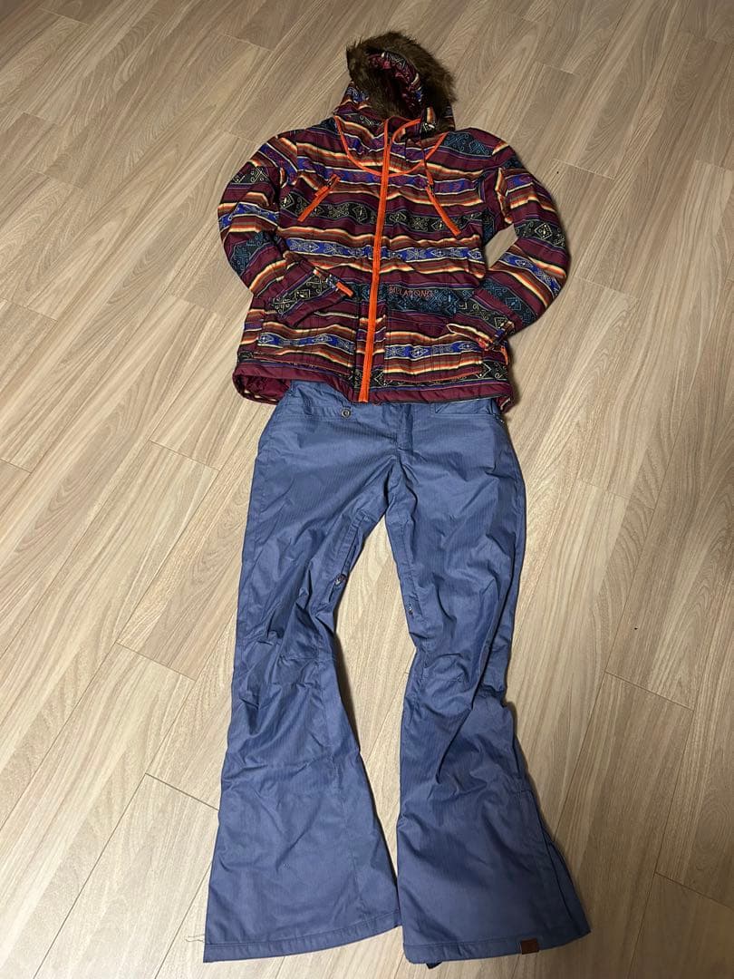 レディーススノーボードウェア上下セット　BILLABONG/ROXY