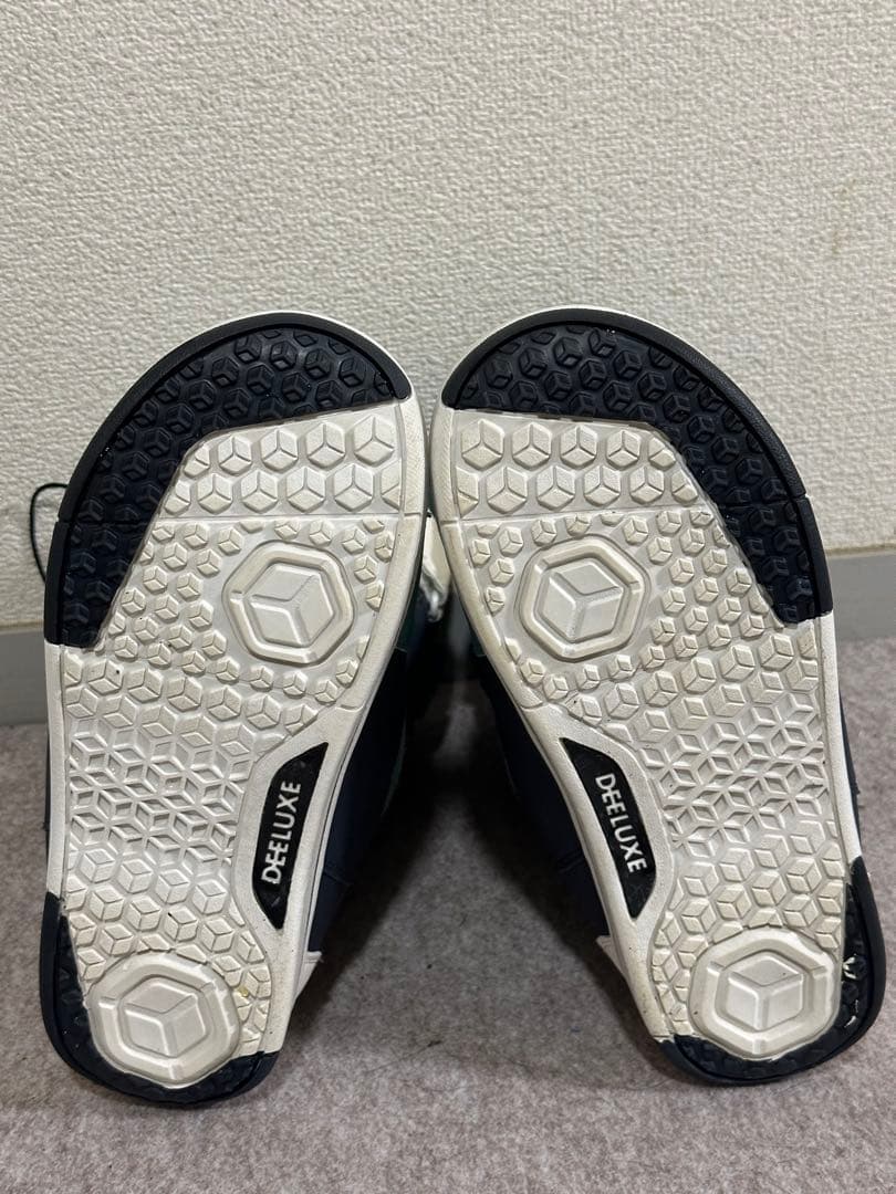 DEELUXE ID LARA 22/23 2025/12に買った