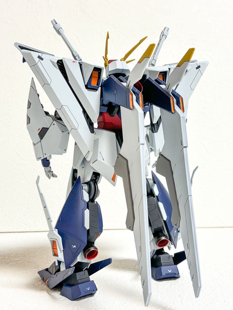 HG Ξガンダム　クスィーガンダム　(ガンダムフェイス) 塗装済み完成品