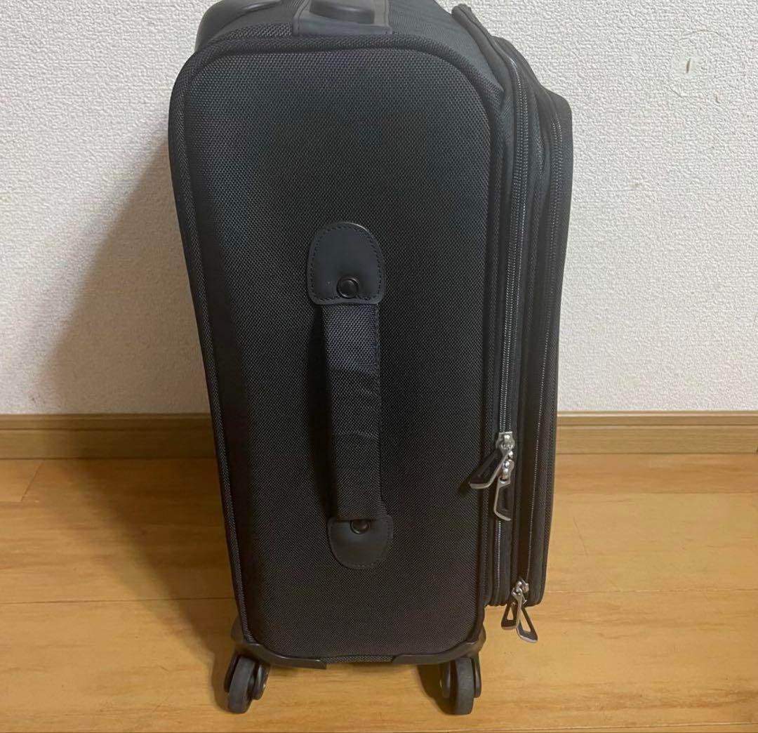 ミズノ キャリーケース キャリーケース 機内持ち込みサイズ 30L 2回使用