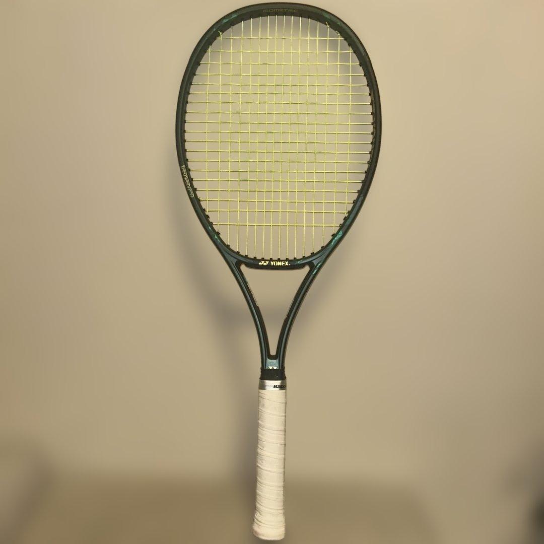 【美品】YONEX VCORE PRO100 G1