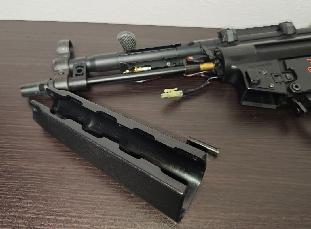 【 東京マルイ 】電動ガン MP5-J MP5 【 ジャンク 】