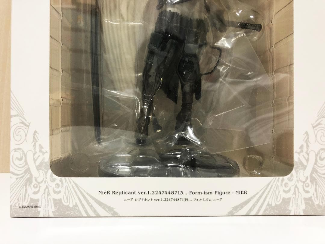 NieR Replicant フォルミズム ニーア 主人公 フィギュア