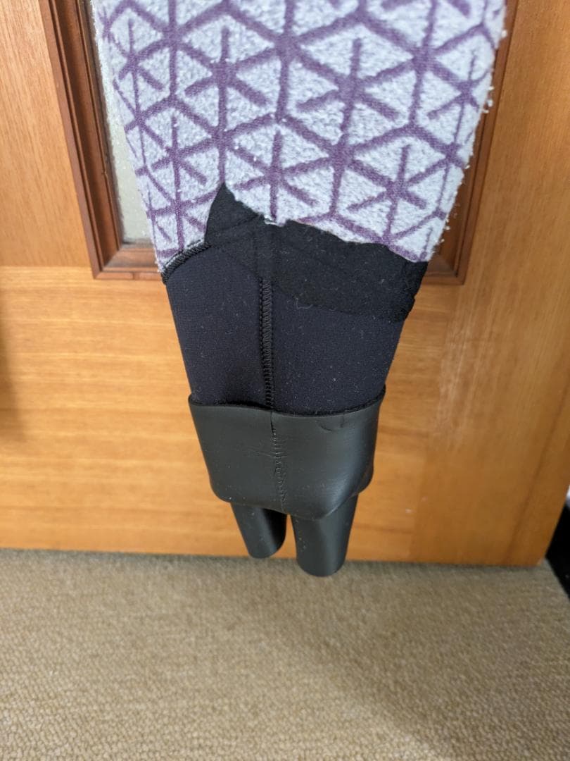 セミドライウェットスーツ