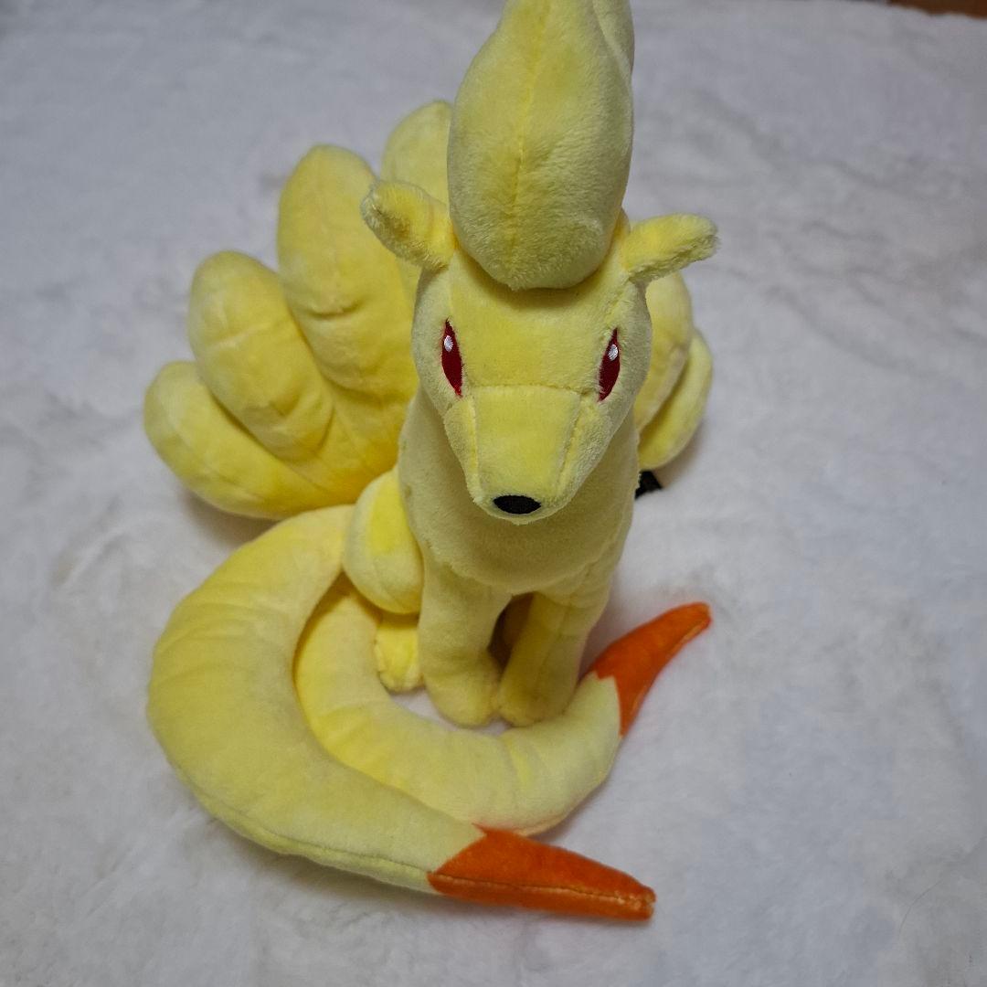 ポケモンセンター　キュウコン　ロコン　アローラロコン　ぬいぐるみ