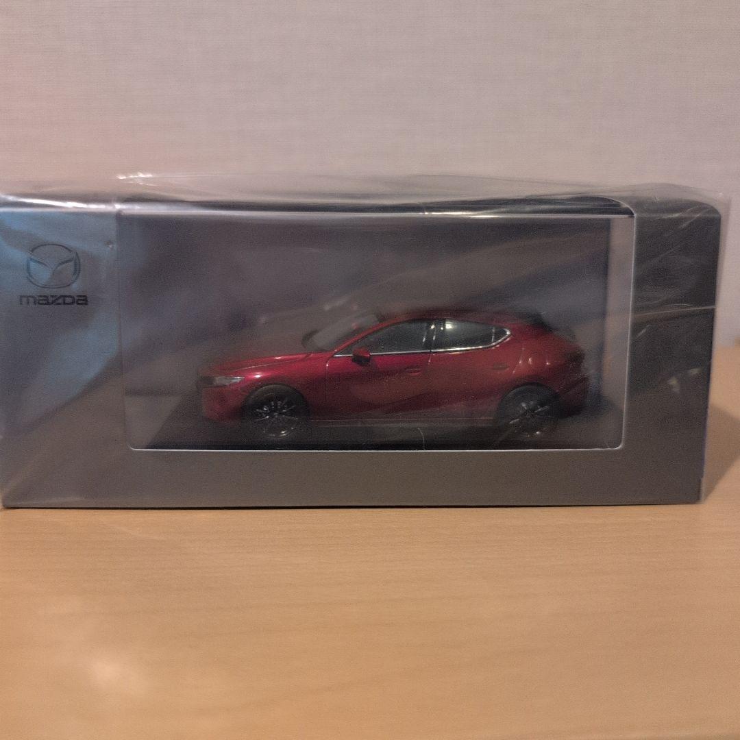 マツダ3 1/43 モデルカー ソウルレッドクリスタルメタリック