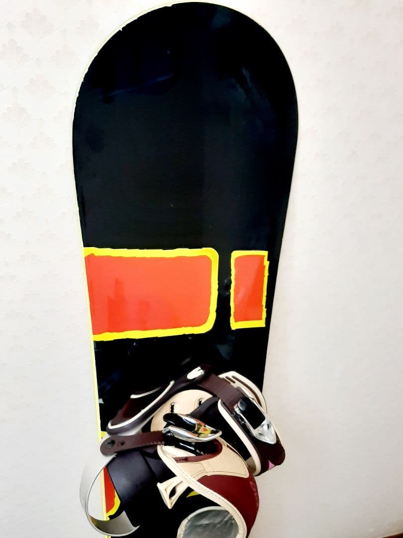 スノーボードセット　BLACK&yellow