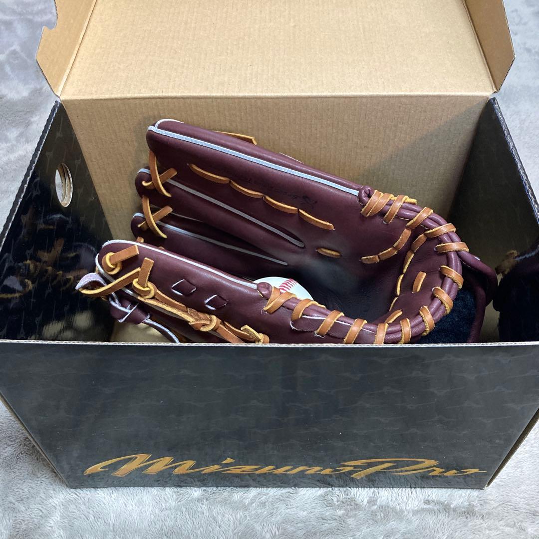 硬式野球　外野手用グローブ　右投用