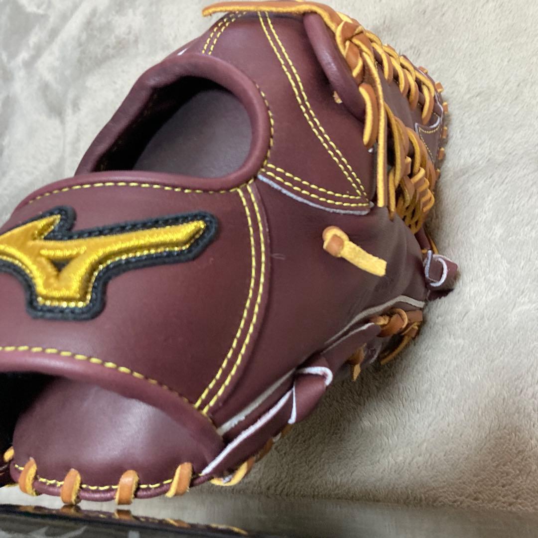 硬式野球　外野手用グローブ　右投用