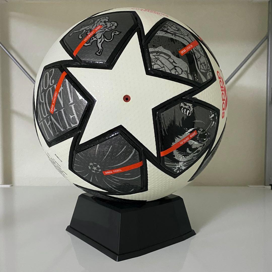 adidas チャンピオンズリーグ サッカーボール