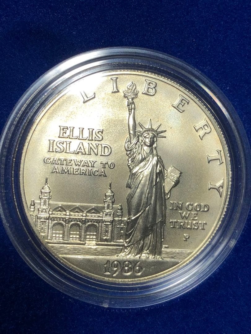 N4337【アメリカ・銀貨】自由の女神 1986年1ドル 大型銀貨 本物保証