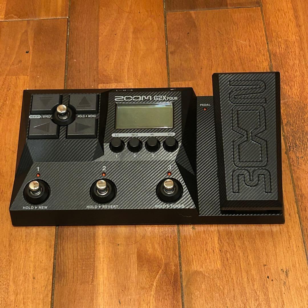 値下げ！ZOOM G2X FOUR 新品・未使用