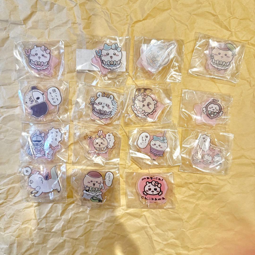 ちいかわ まじかる アクリルスタンド 缶バッジ等 ガチャ7種 フルコンプ