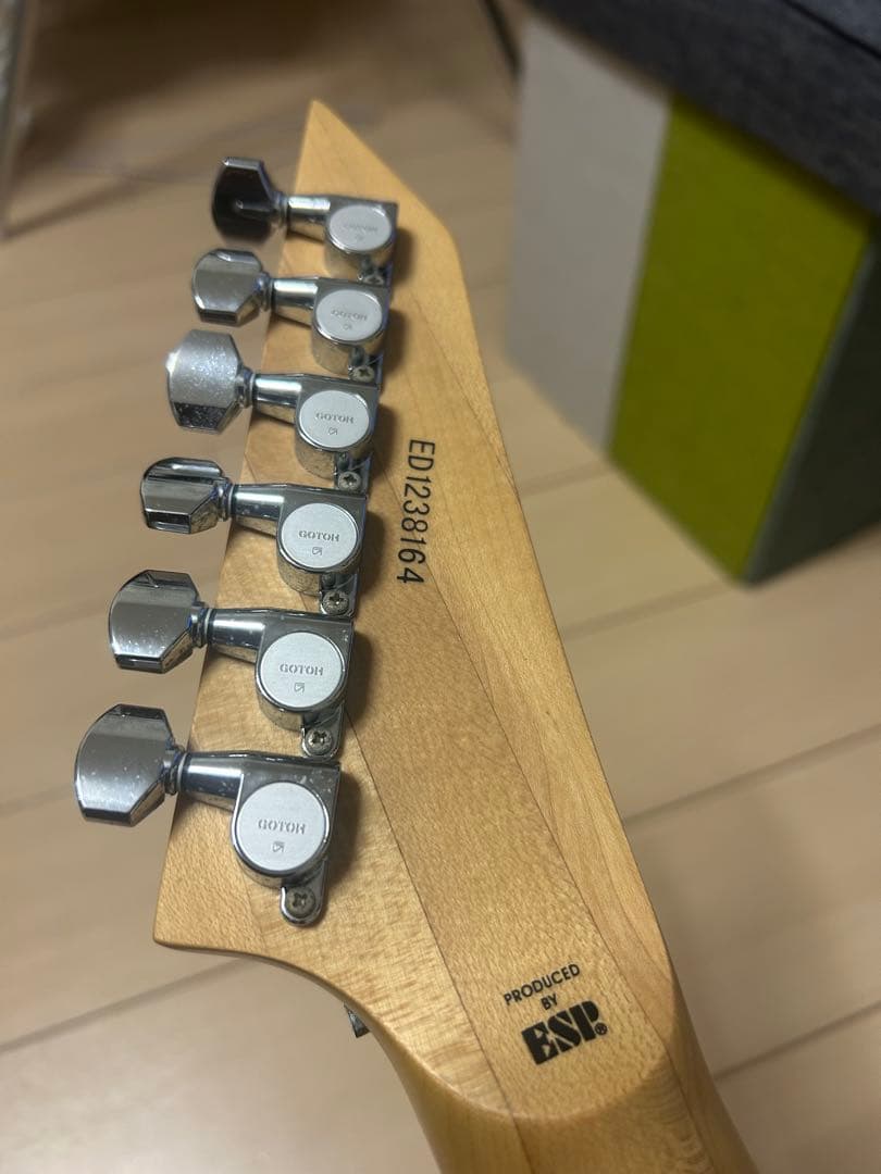 EDWARDS E-MV-125FR MAVERIC(27フレット)