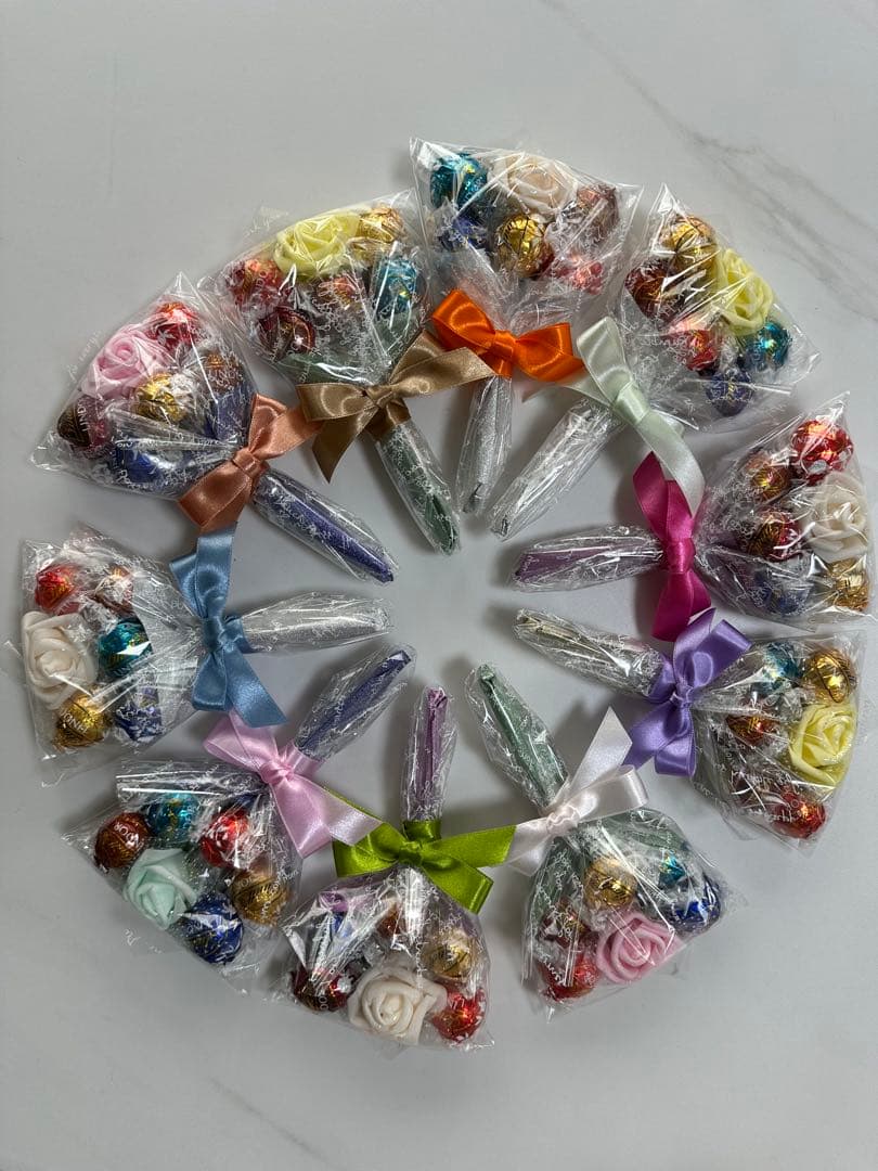 【専用】⑯♡リンツ♡お菓子ブーケ　22束　お礼　お祝　卒業　入学　プチギフト