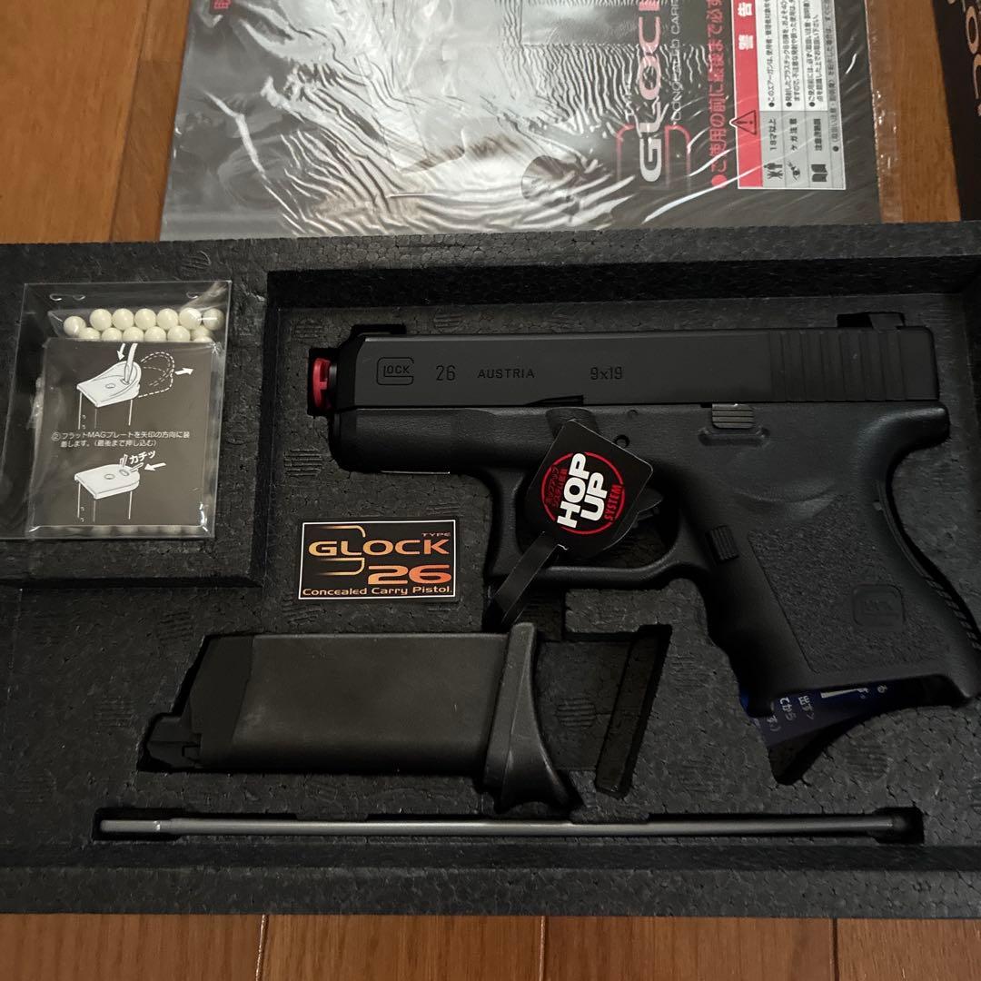動作確認済　東京マルイ製　グロック26 ガスブローバック　エアガン　18禁　箱付