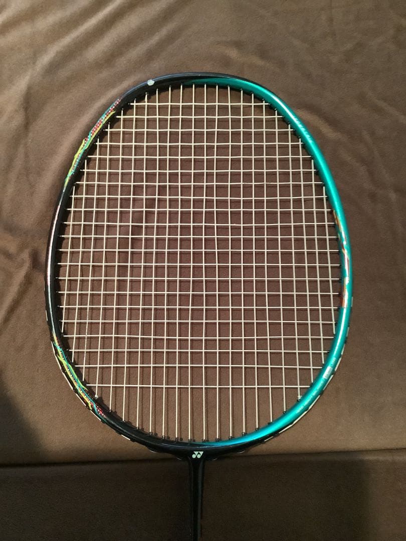 コ*ラ様 限定セール！美品！廃盤品！ヨネックス　アストロクス88S 4UG5 ガ