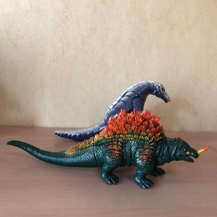 怪獣　テレスドン1994、ザンボラー1994、ケムラー1993 フィギュア