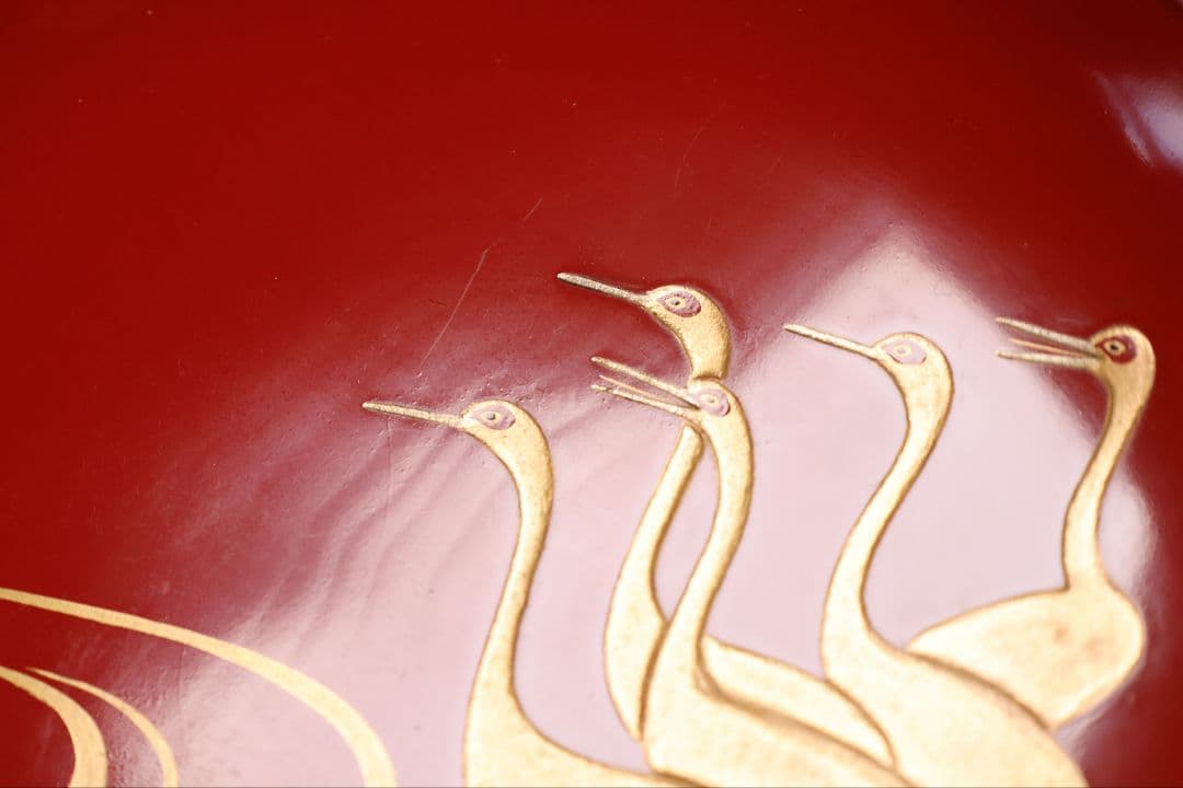 【CM372】時代木製漆器 光琳写 金蒔絵 群鶴図 朱塗 引盃 五客 小皿 杯