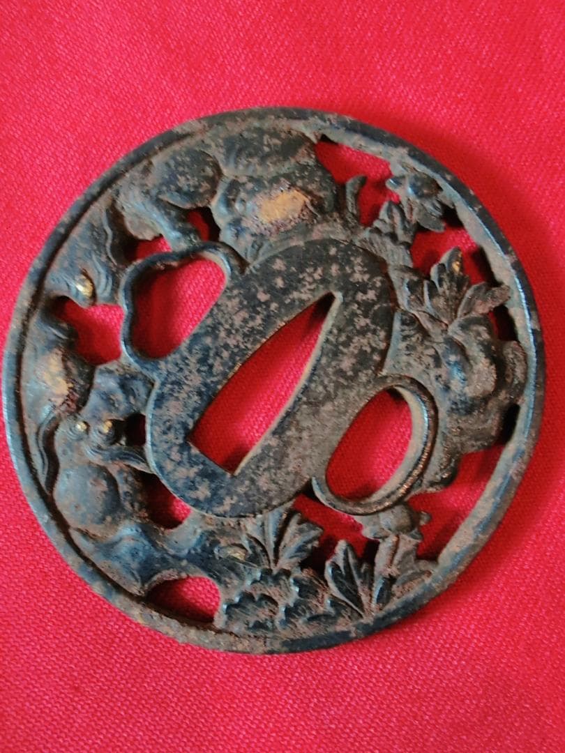 鍔 正方 鉄鐔 在銘 獅子に草花図 拵 日本刀 刀装具 骨董 古美術 江戸時代