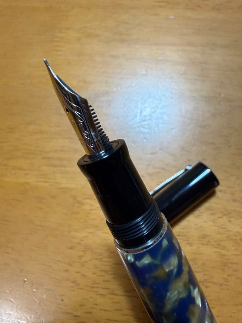 万年筆　DELTA デルタ　オールドナポリ　F 中古品　＊追記あり