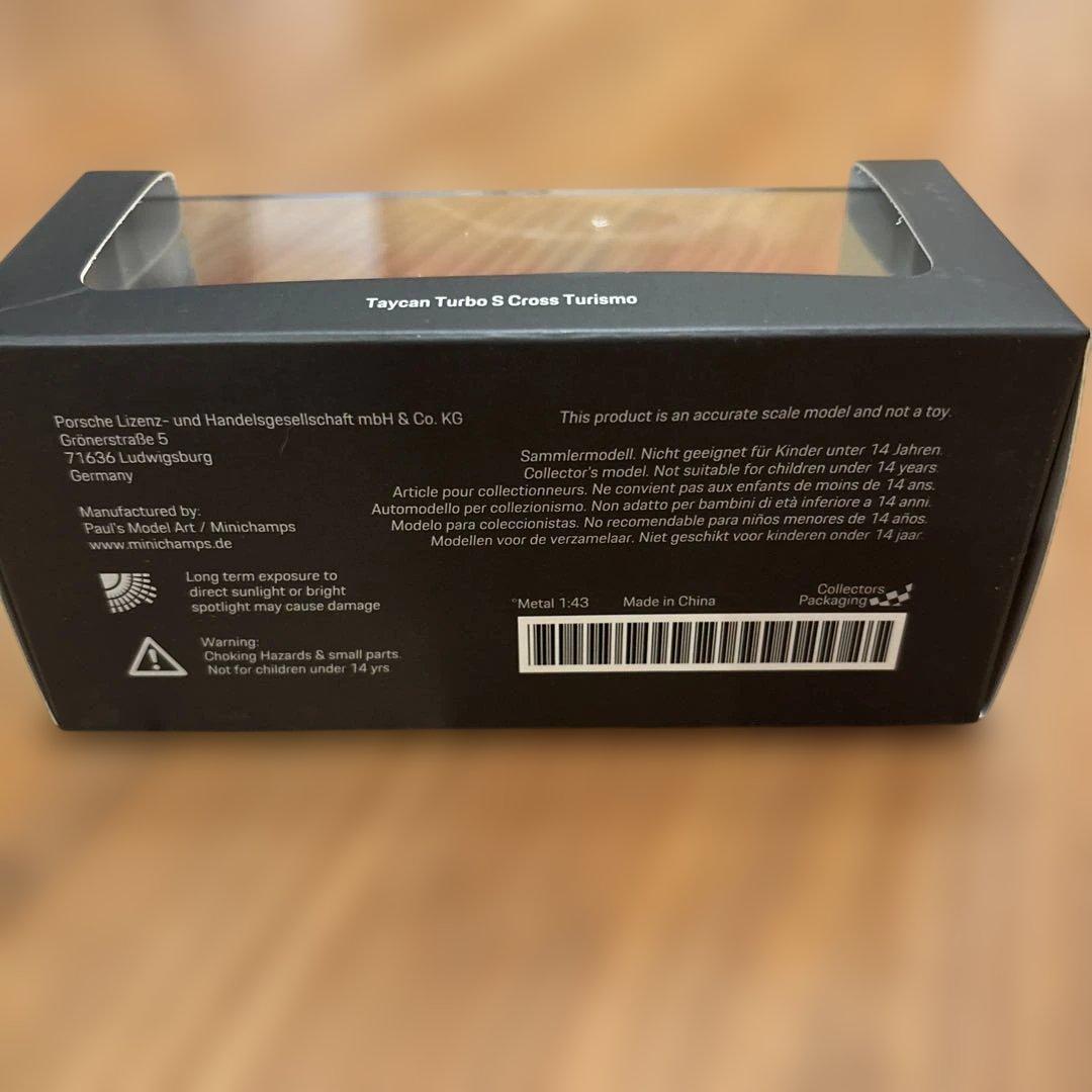 【世界800台限定・非売品】ポルシェ タイカン L-BANK特注 1/43