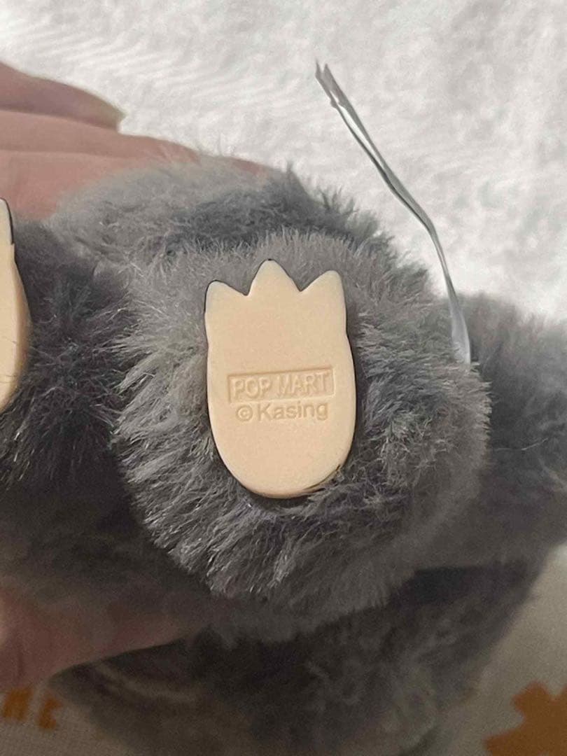 ラブブ　エナジー　シークレット　popmart labubu 正規品