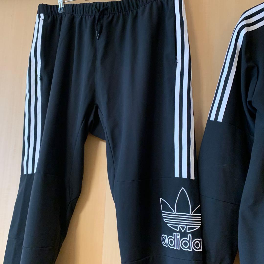 アディダスオリジナルス　セットアップ　パーカー　ジャージ　ブラックホワイトライン