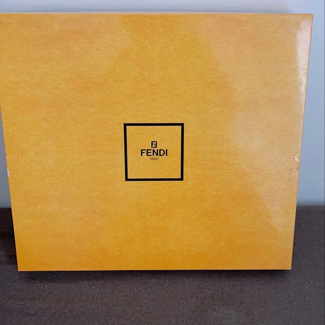 【未使用品】 2710592 FENDI タオルケット ボーダー柄 フェンディ