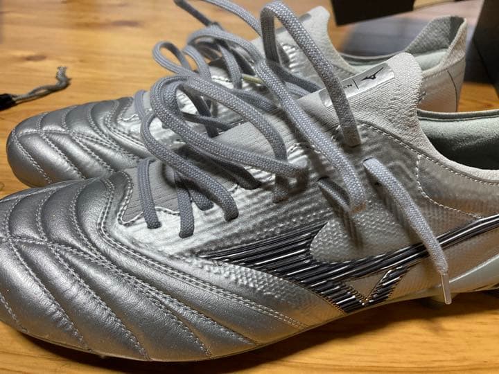 新品未使用28cm MIZUNOモレリアネオ3βJAPANギャラクシーシルバー