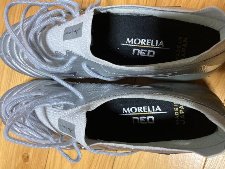 新品未使用28cm MIZUNOモレリアネオ3βJAPANギャラクシーシルバー