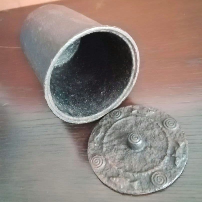 逸品　鉄味最高　古鉄　平安省鋳堂　蓋物　小物入れ　明治金工　和骨董