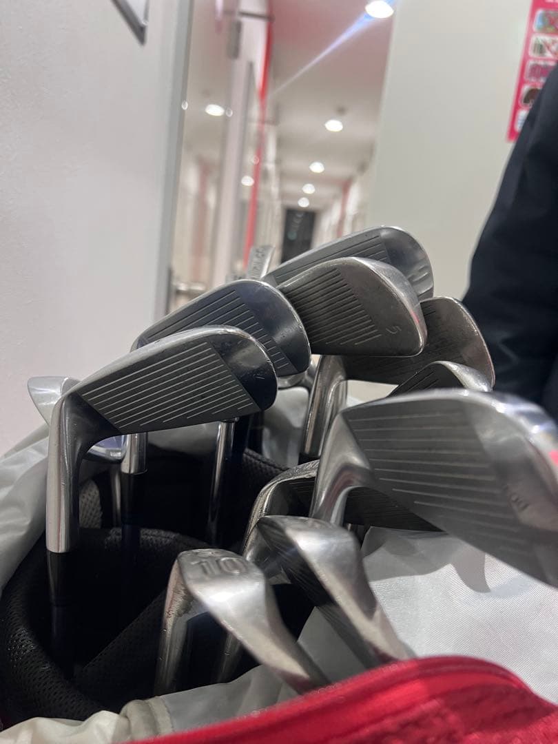 【値下げ中】ゴルフ HONMA アイアンセット　バッグ付き