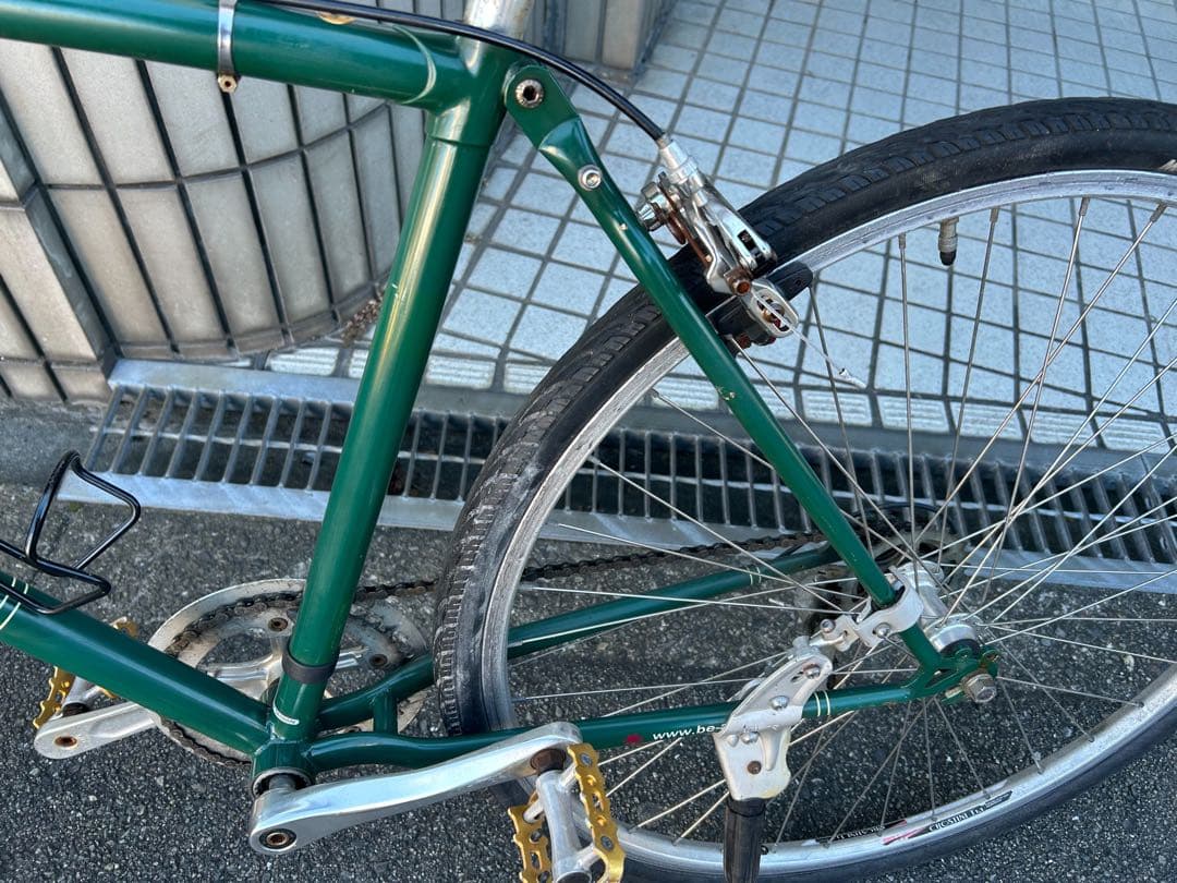 ビーオール　Tresor RD 700cc 外装8段変速 フレームサイズ46cm