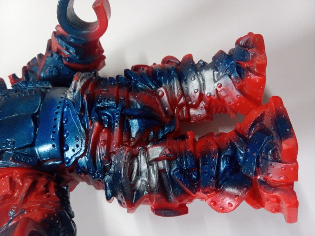 ガルバン　磁石怪獣　キャプテンウルトラ