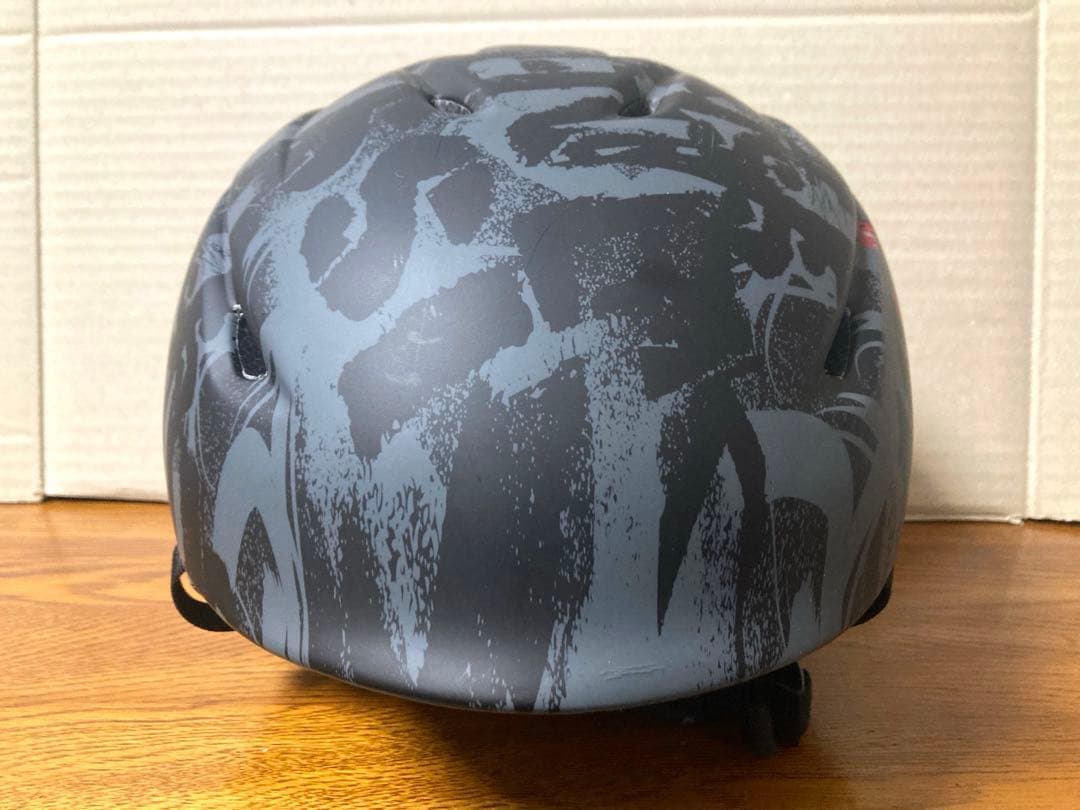 美品 kissmark キスマーク スキー スノボー ヘルメット M 頭部保護