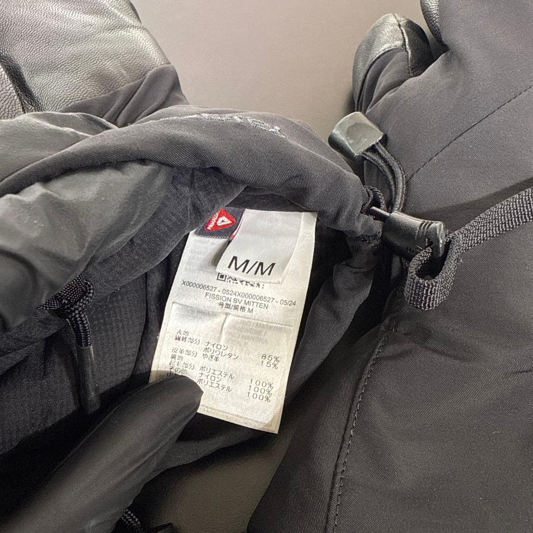 アークテリクス フィションSVミトン 黒 Mサイズ