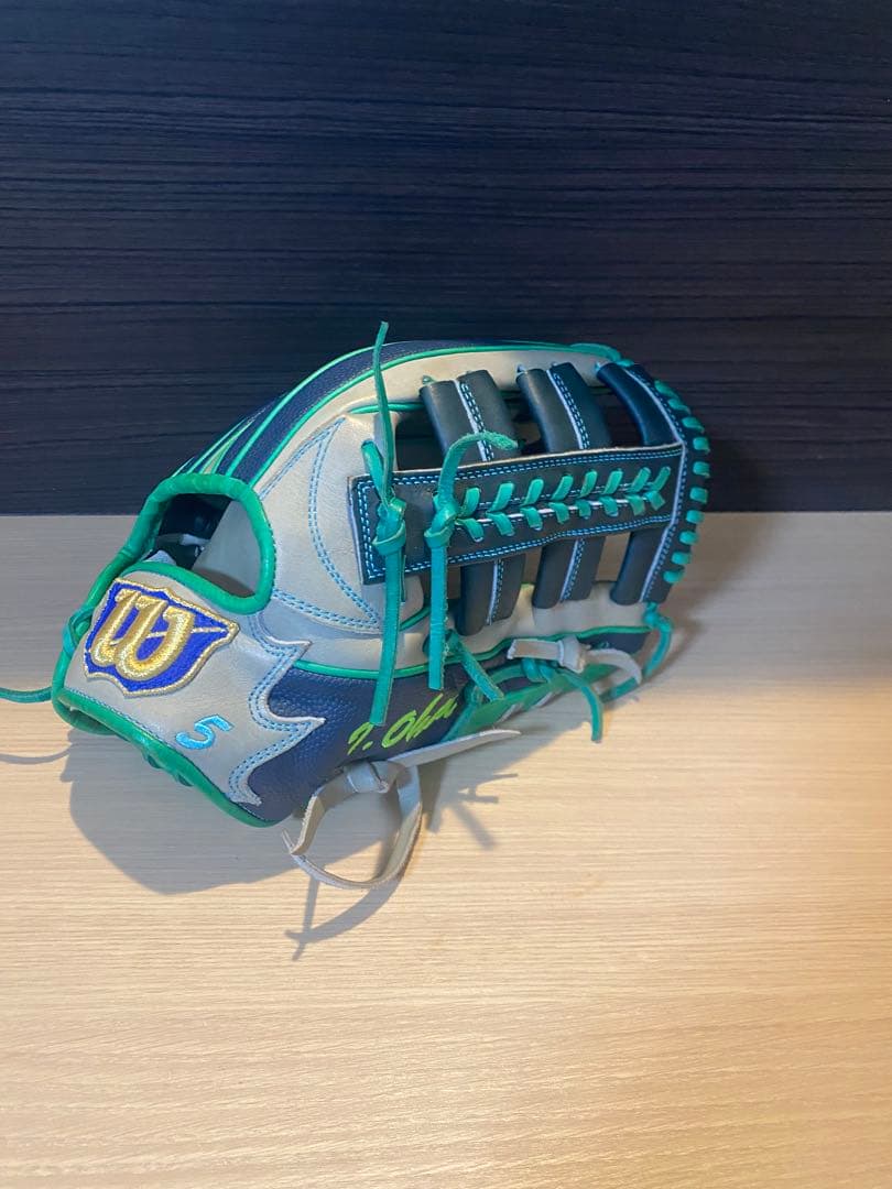 エンゴロカンテ　Wilson 軟式オーダー外野手用グローブ 右投げ用