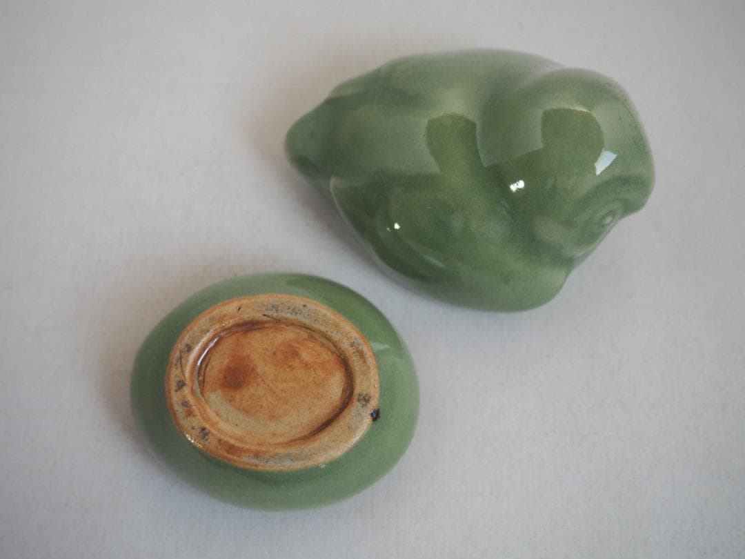 裏千家11世玄々斎宗室御書付『青磁梟形香合』